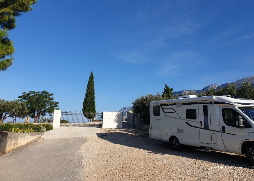 (21327) Podgora - 9 Srida Sela — foto 4