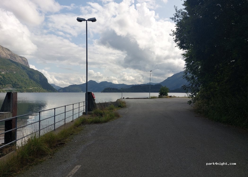 (6982) Vestland - 2420 Dalsfjordvegen — foto