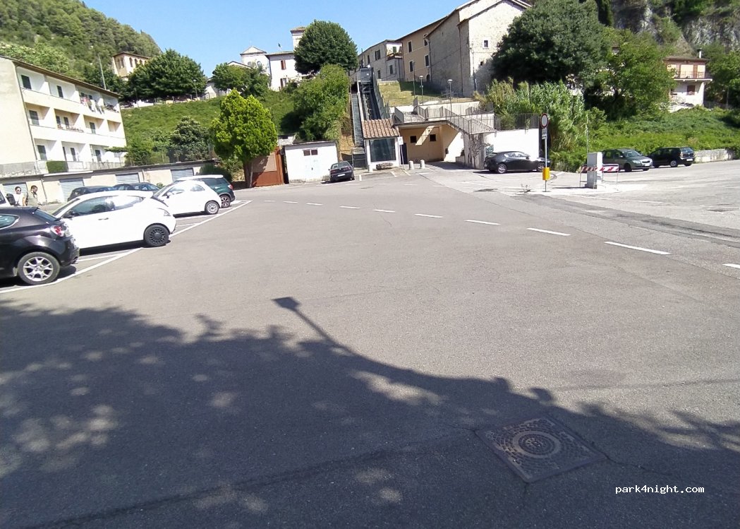 (05031) Arrone - 3 Via Piè d'Arrone — foto