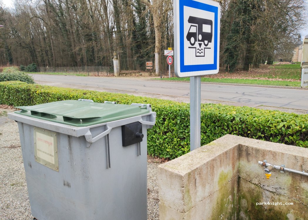 Aire municipale Pierre de Bresse — foto 4