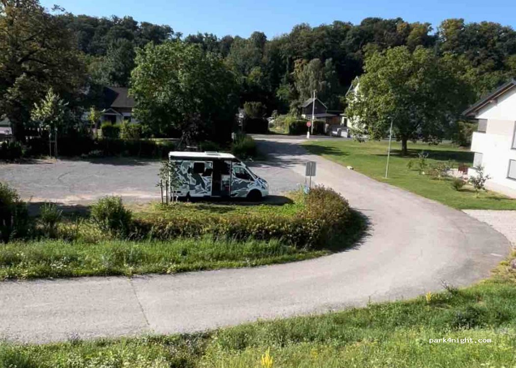 (3375) Krummnußbaum - 88 Hauptstraße — foto 2