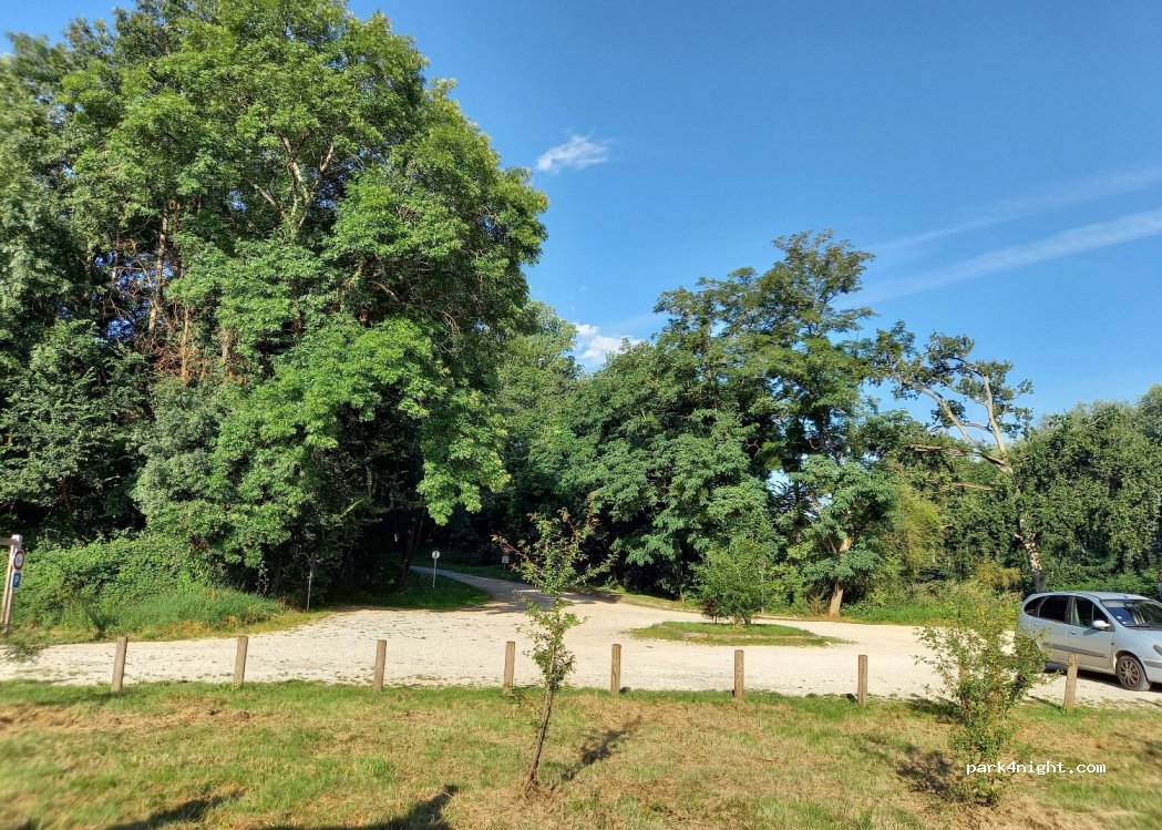 (37400) Amboise - D751 — foto