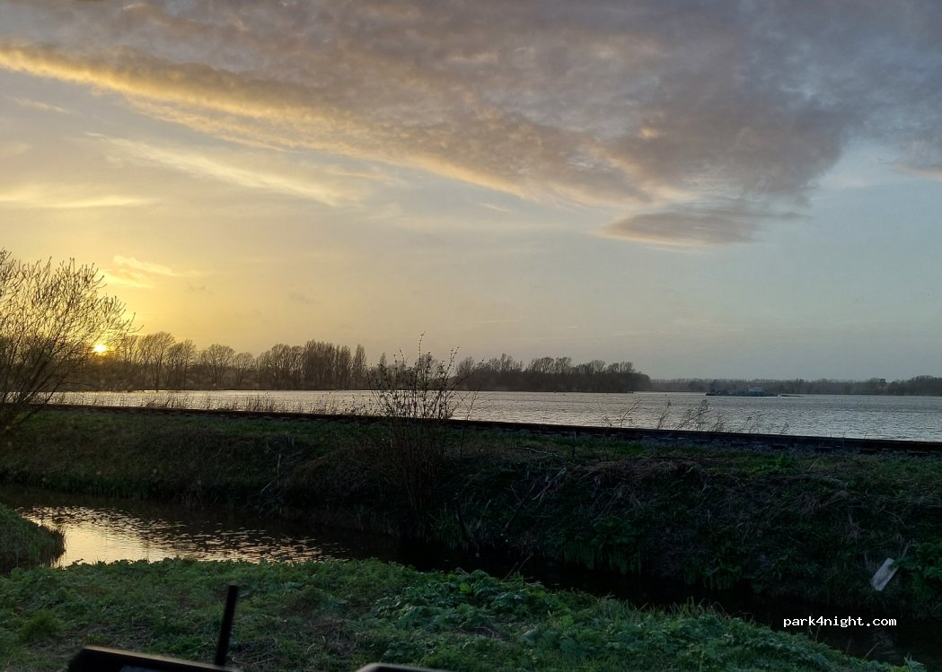 (2331) Leiden - Ommedijkseweg/J. Pellenbargweg — foto 4