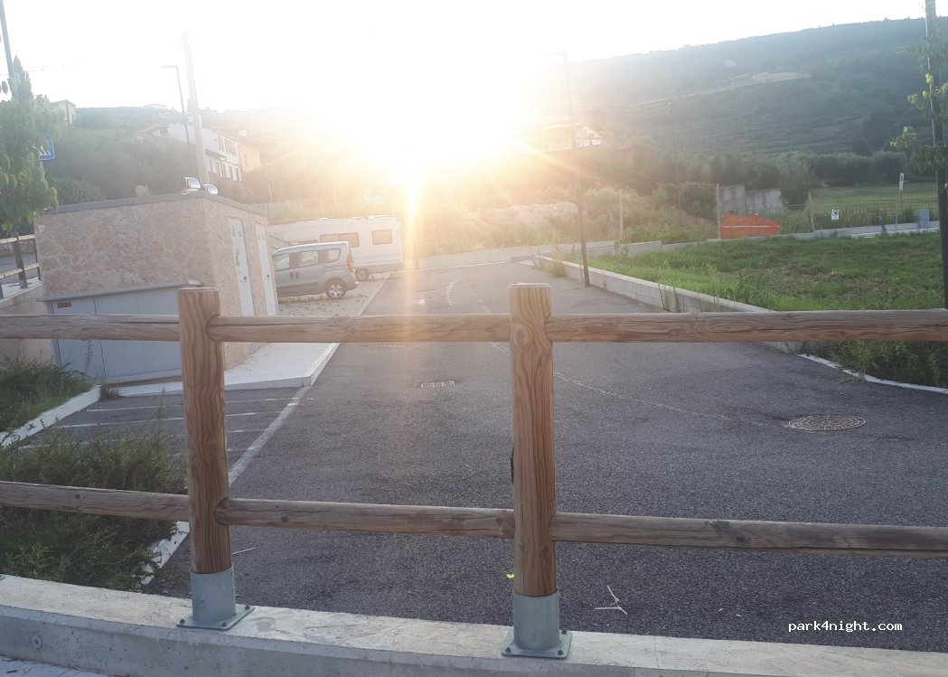 (37022) Fumane - 13 Via Casetta — foto