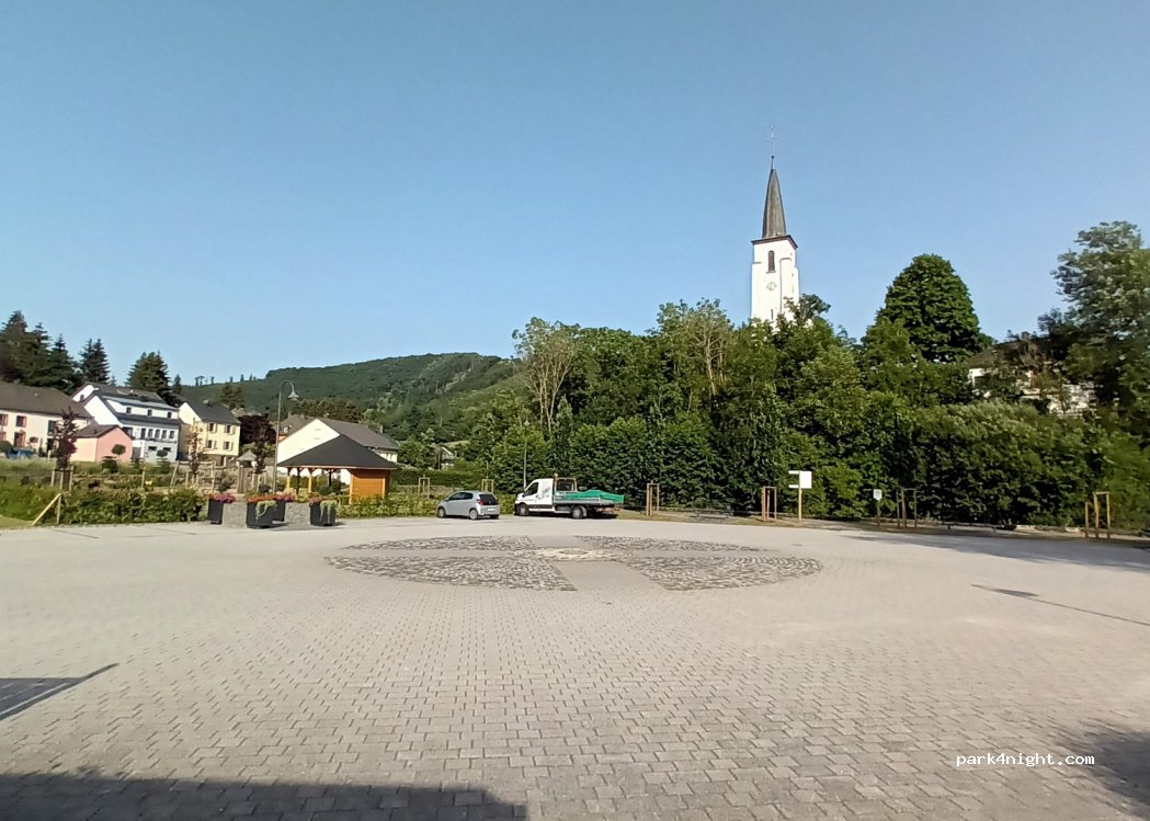 (9663) Kiischpelt - 4 Duerfstrooss — foto