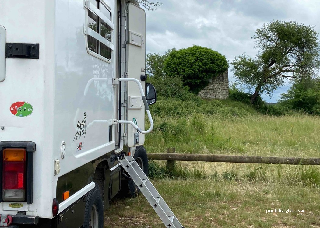 (89660) Merry-sur-Yonne - Route du Haut des Roches — foto 2