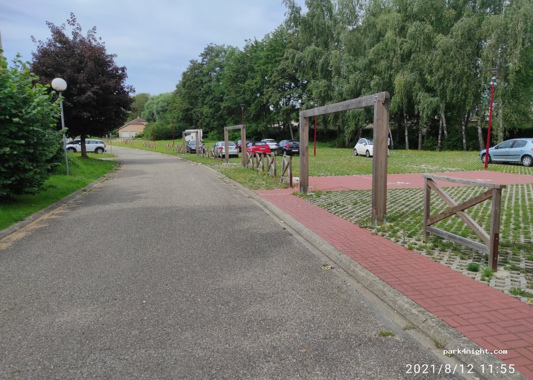 (57930) Fénétrange - 15 Rue des Remparts — foto 2