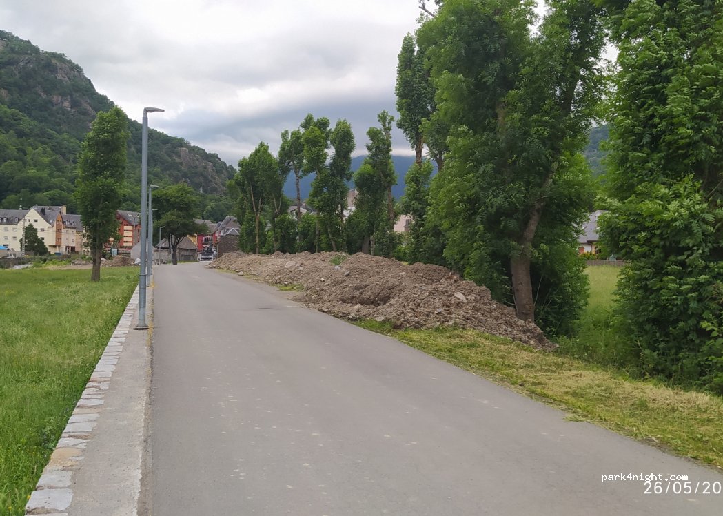 (25540) Les - 23 Carrer Ressech — foto