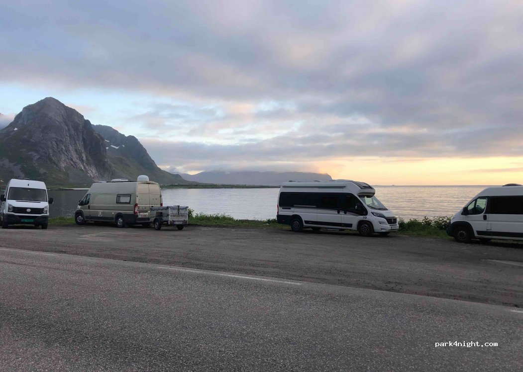 (8382) Nordland - E10 — foto