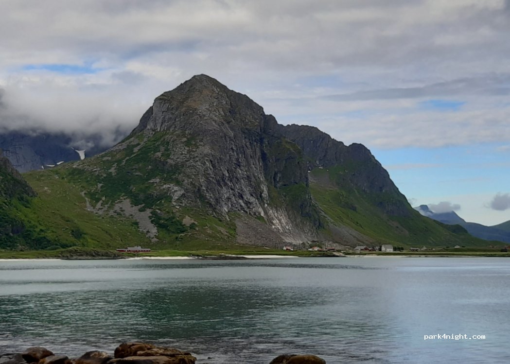(8382) Nordland - E10 — foto 3
