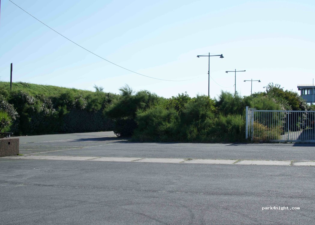 (59140) Dunkerque - Rue Militaire — foto