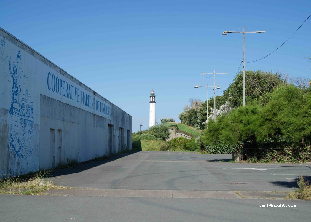 (59140) Dunkerque - Rue Militaire — foto 2