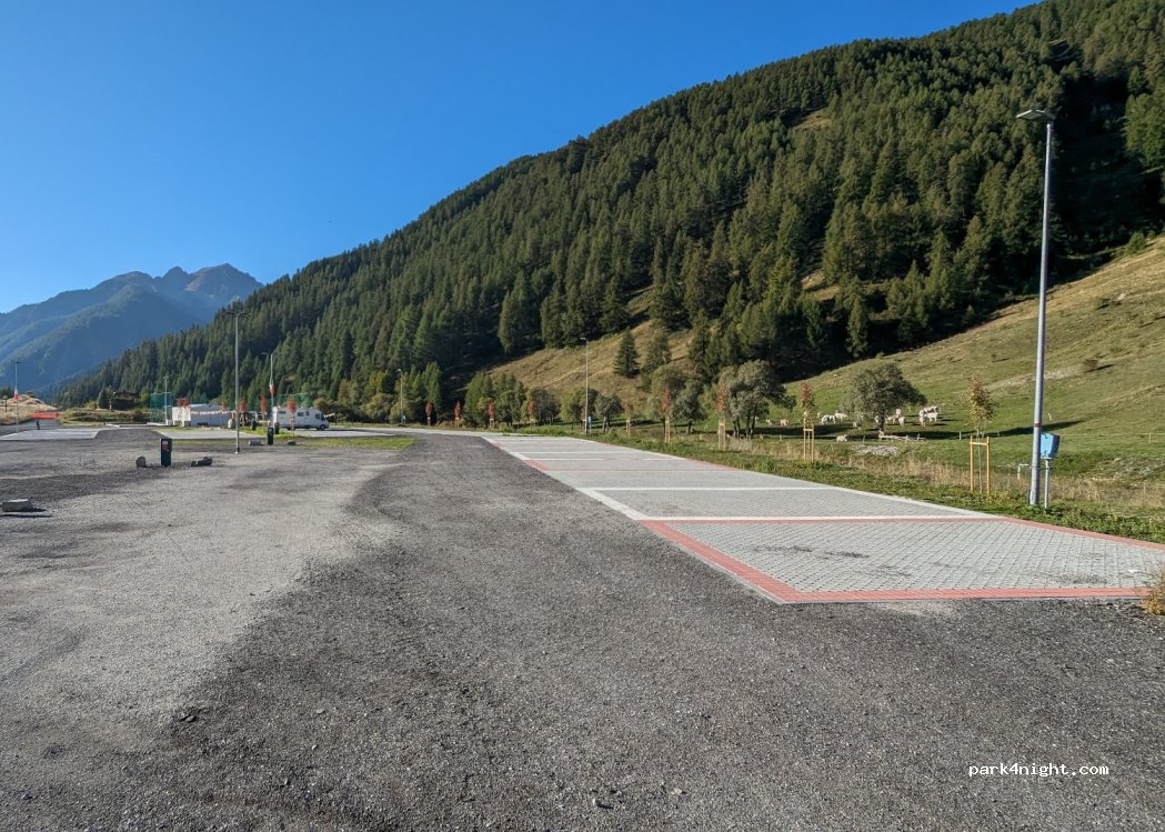 Area Sosta Camper Bersezio — foto