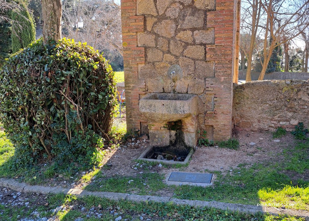 (17320) Tossa de Mar - 70 ウルバニッザシオ・サン・グラウ — foto 2