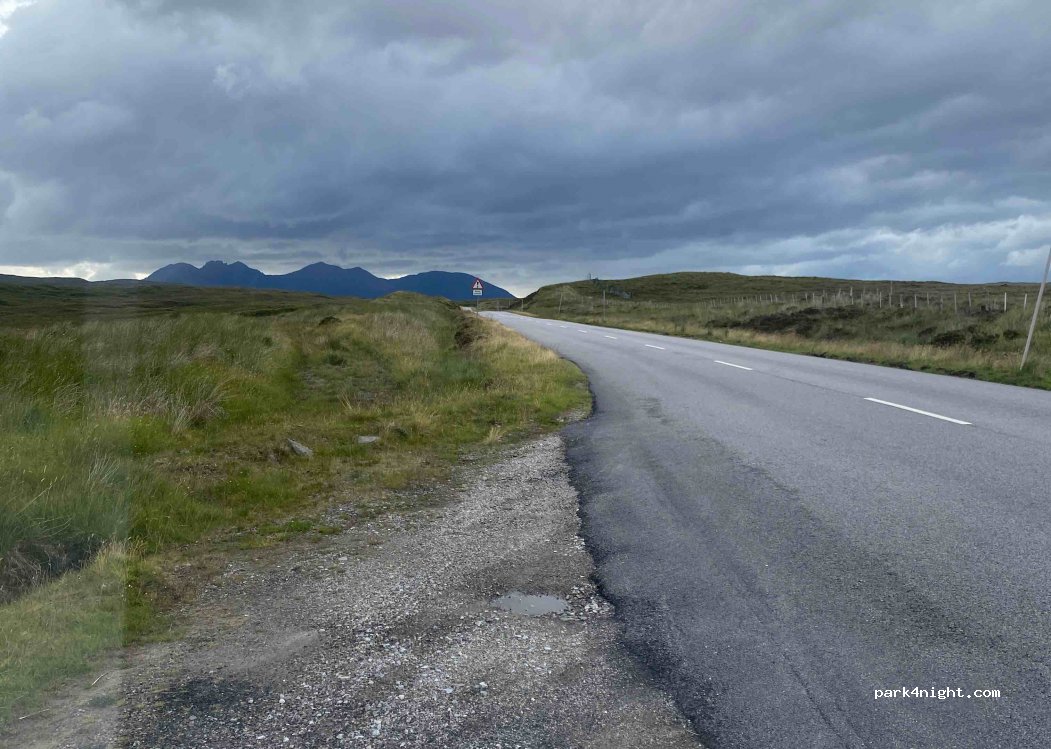 (IV23) Scotland - A832 — foto