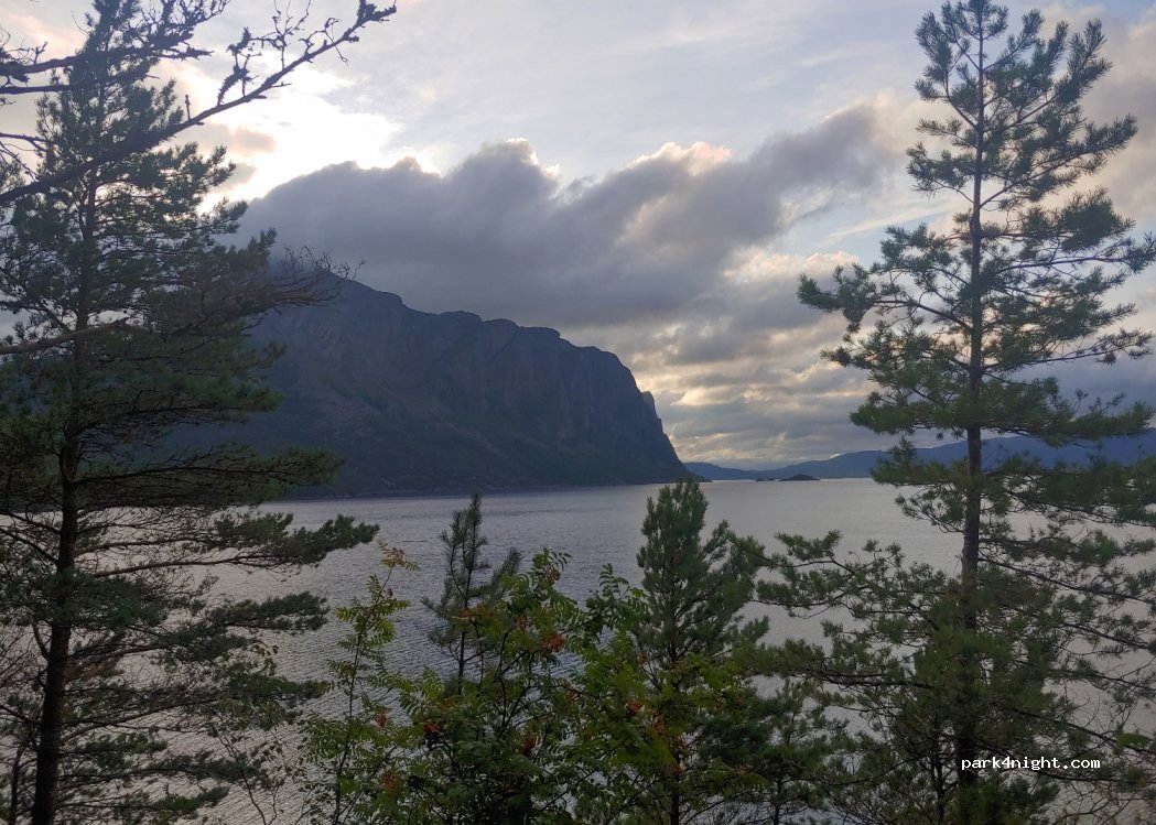 (6957) Hyllestad - Sekundær Fylkesveg 62 — foto 2