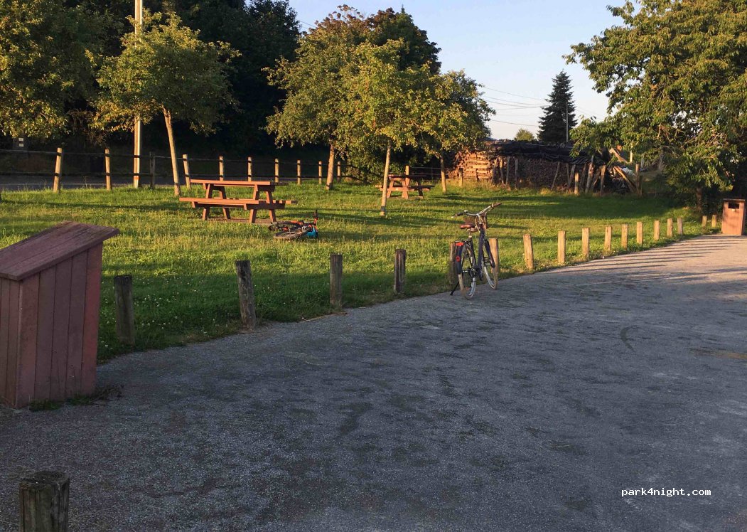 (50600) Grandparigny - 72 Rue de la Vieillardière — foto