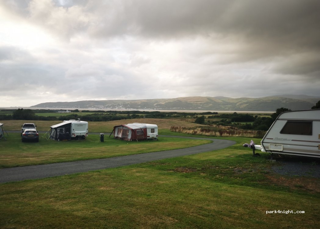 Tŷ Mawr Caravan Park — foto