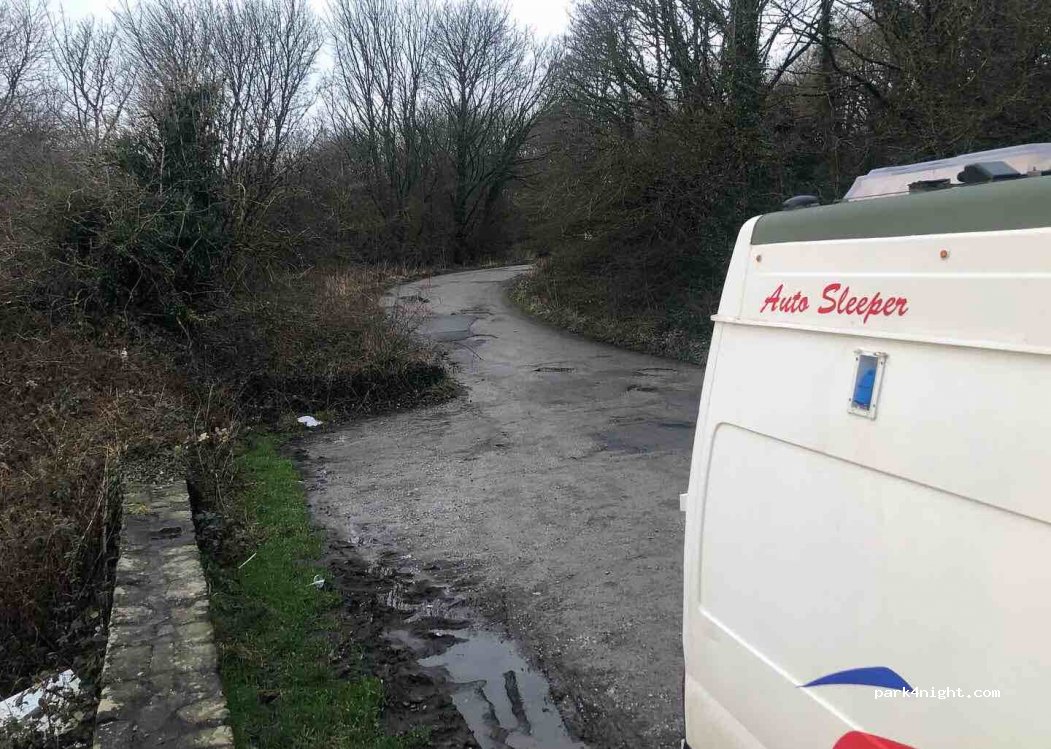 (WN8 7RR) Wigan - 3 Beacon Lane — foto 2