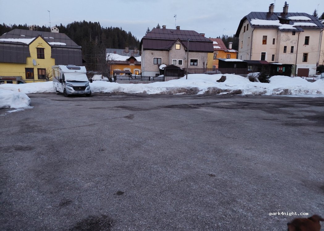 (33018) Fusine In Valromana - 52 Via Stichel — foto