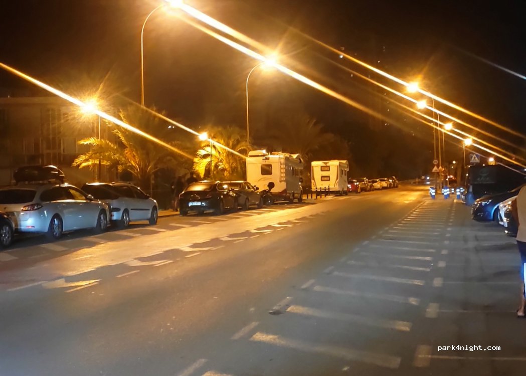 (03502) Benidorm - 20 Avinguda de la Vila Joiosa — foto