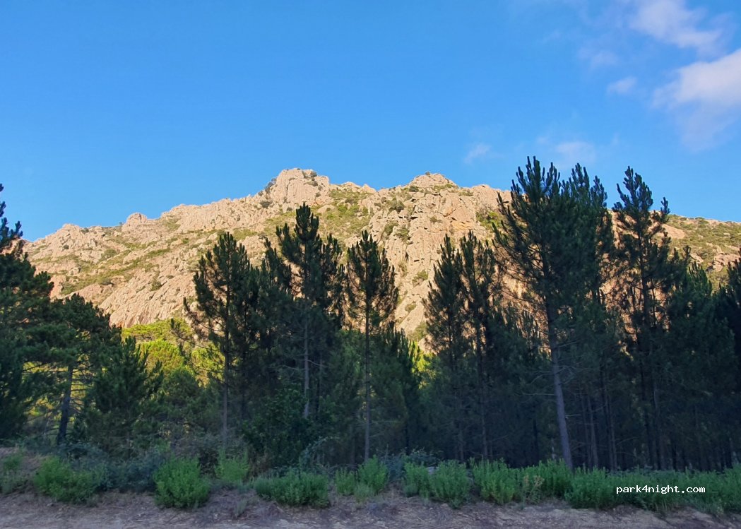 (20143) Santa-Maria-Figaniella - Unnamed Road — foto