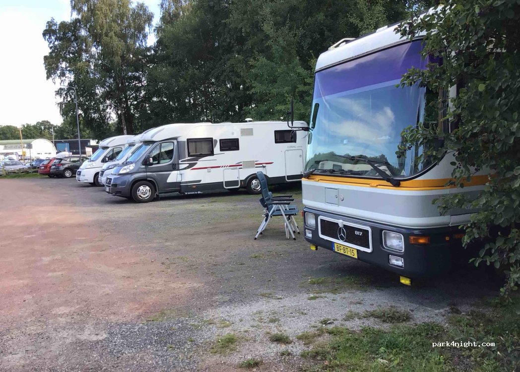 (374 30)  - 45 Saltsjöbadsvägen — foto 2
