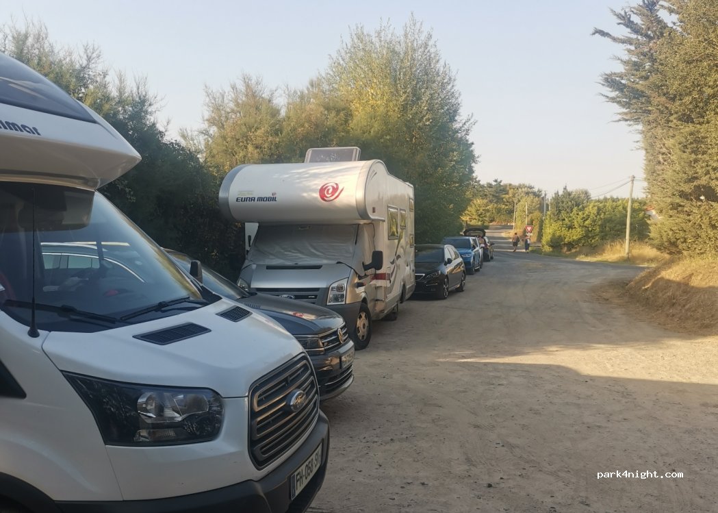 (85800) Saint-Gilles-Croix-de-Vie - 1 Rue du Pont Jaunay — foto 3