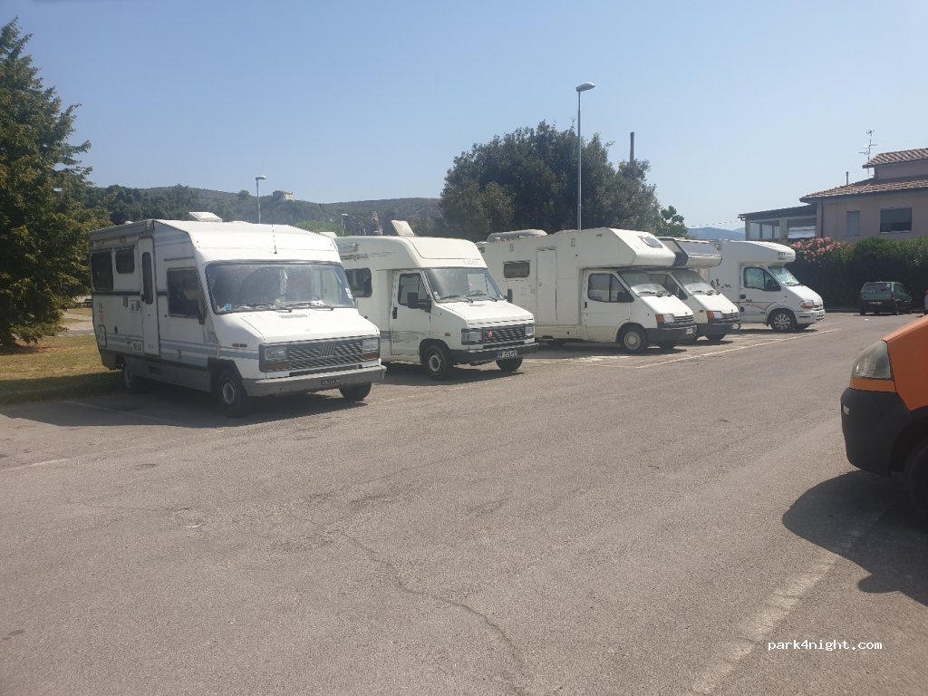 (56019) Vecchiano - 200 Via Argine Vecchio — foto 4
