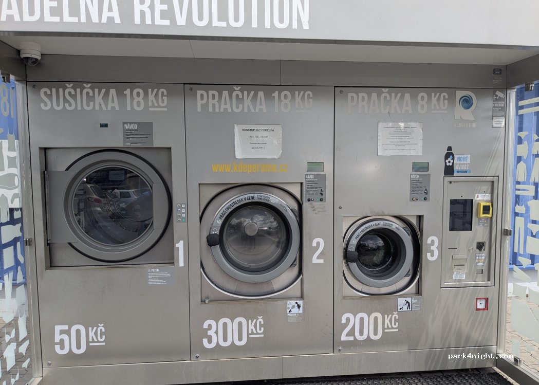 (506 01) Jičín - 1124 Hradecká — foto 2