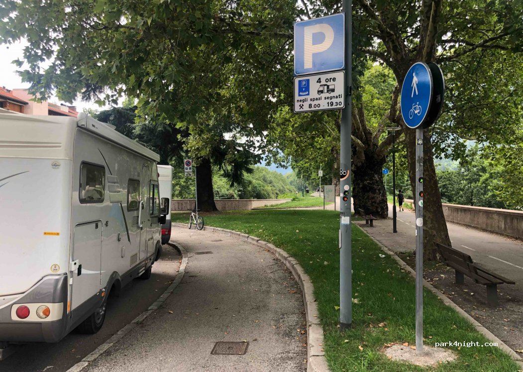 (38122) Trento - — foto