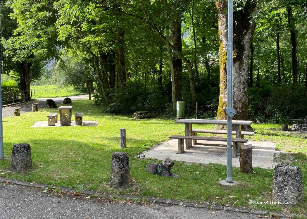 (1337) Vallorbe - 9 Route de la Raz — foto 2