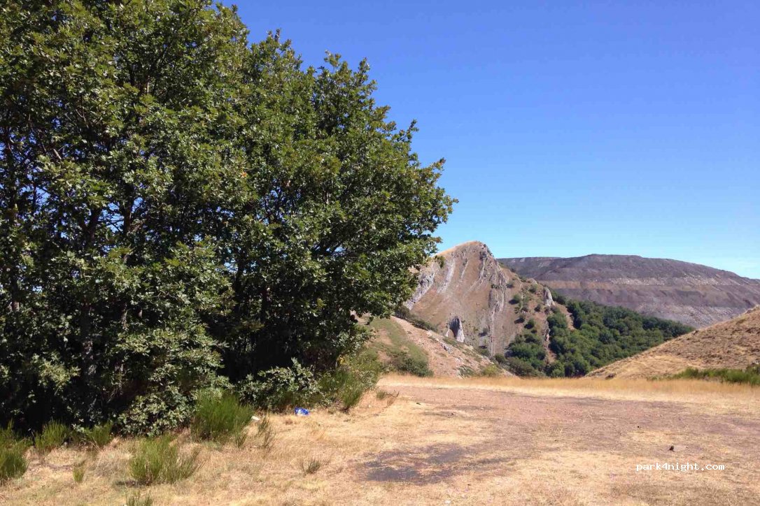 (24670) La Pola de Gordón - 32 Carretera la Vid — foto