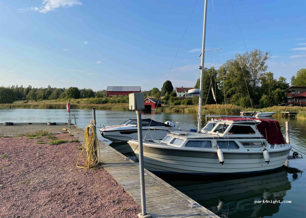 (22430) Saltvik - 25 Kvarnboviken — foto 2