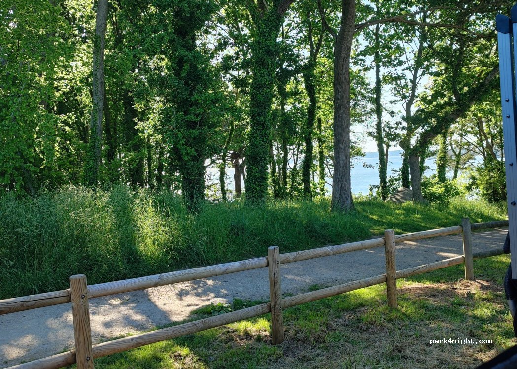 (29900) Concarneau - Allée Jean Bouin — foto 3