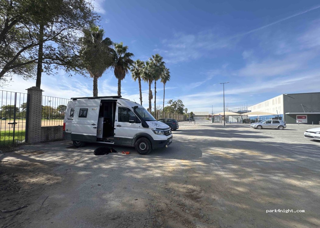 (41720) Los Palacios y Villafranca - 76 Avenida de Cádiz — foto 3