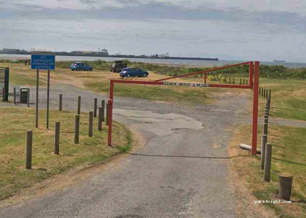 (KA10 6RA) Troon - 111 North Shore Road — foto 2
