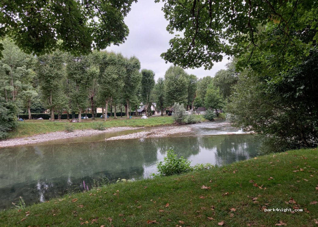 (64260) Louvie-Juzon - 20 Avenue Pasteur — foto 2