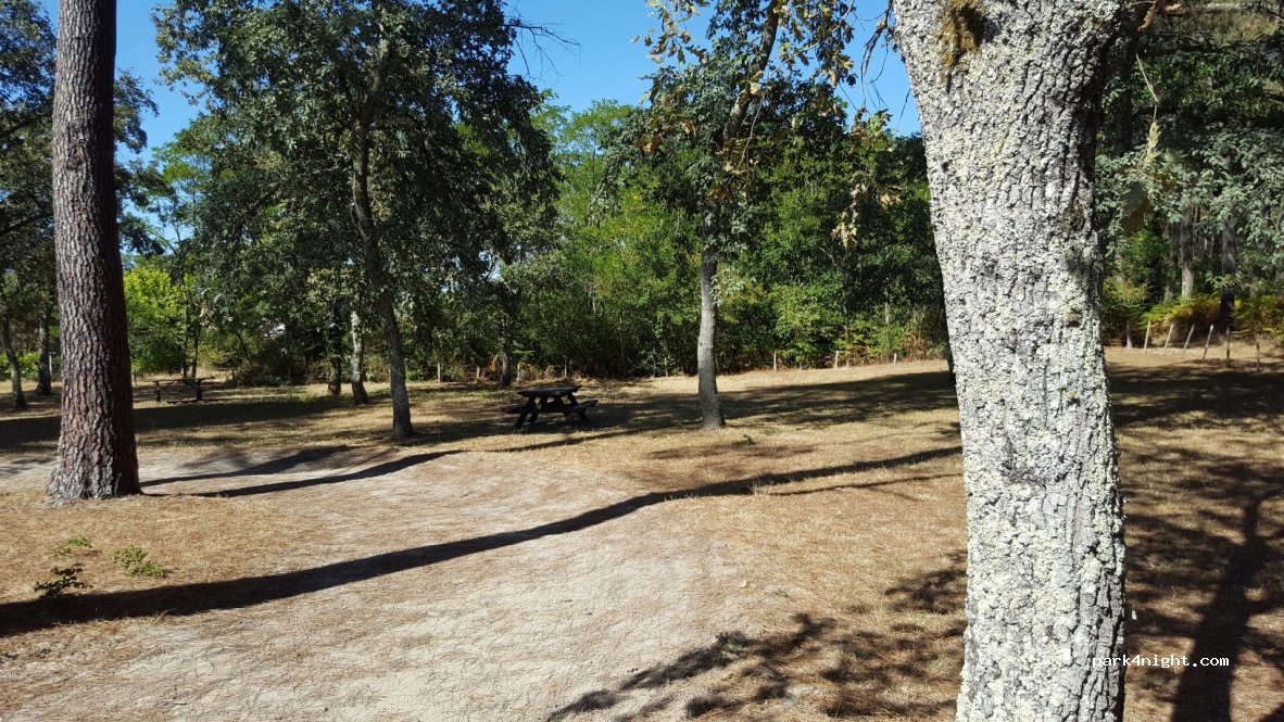(33730) Préchac - 32 Avenue de la République — foto