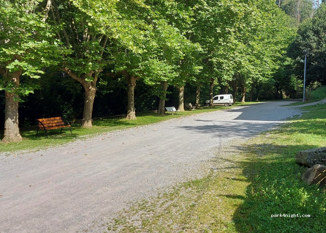 (12120) Cassagnes-Bégonhes - 12 Avenue de Rodez — foto 2