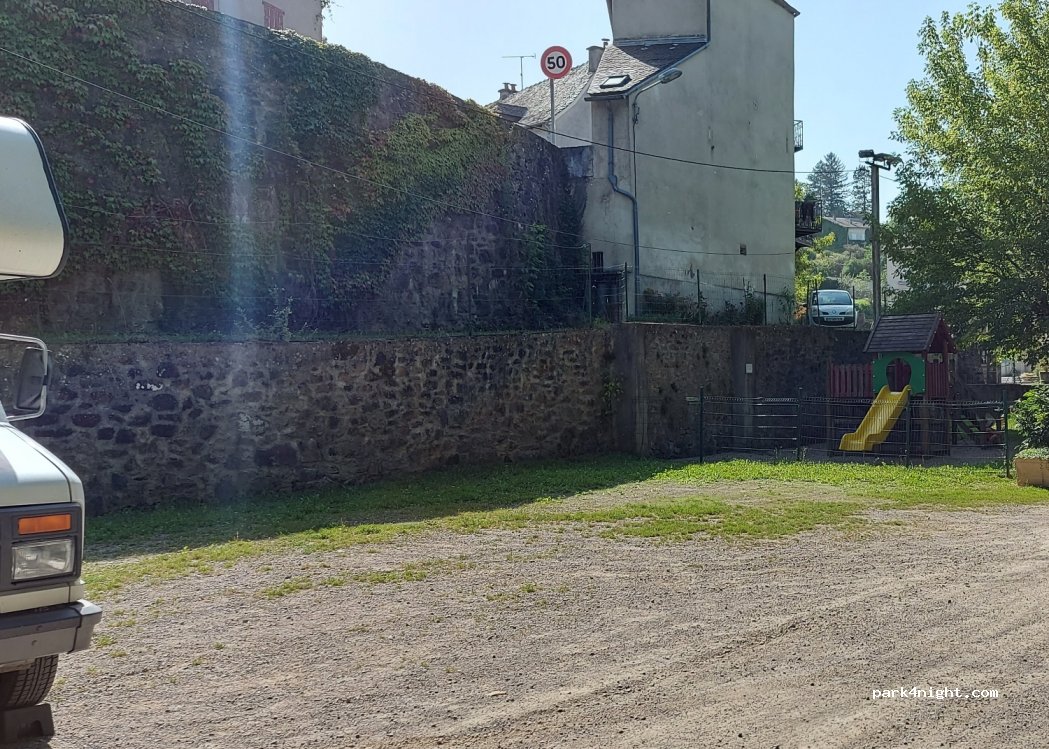 (12120) Cassagnes-Bégonhes - 12 Avenue de Rodez — foto 3