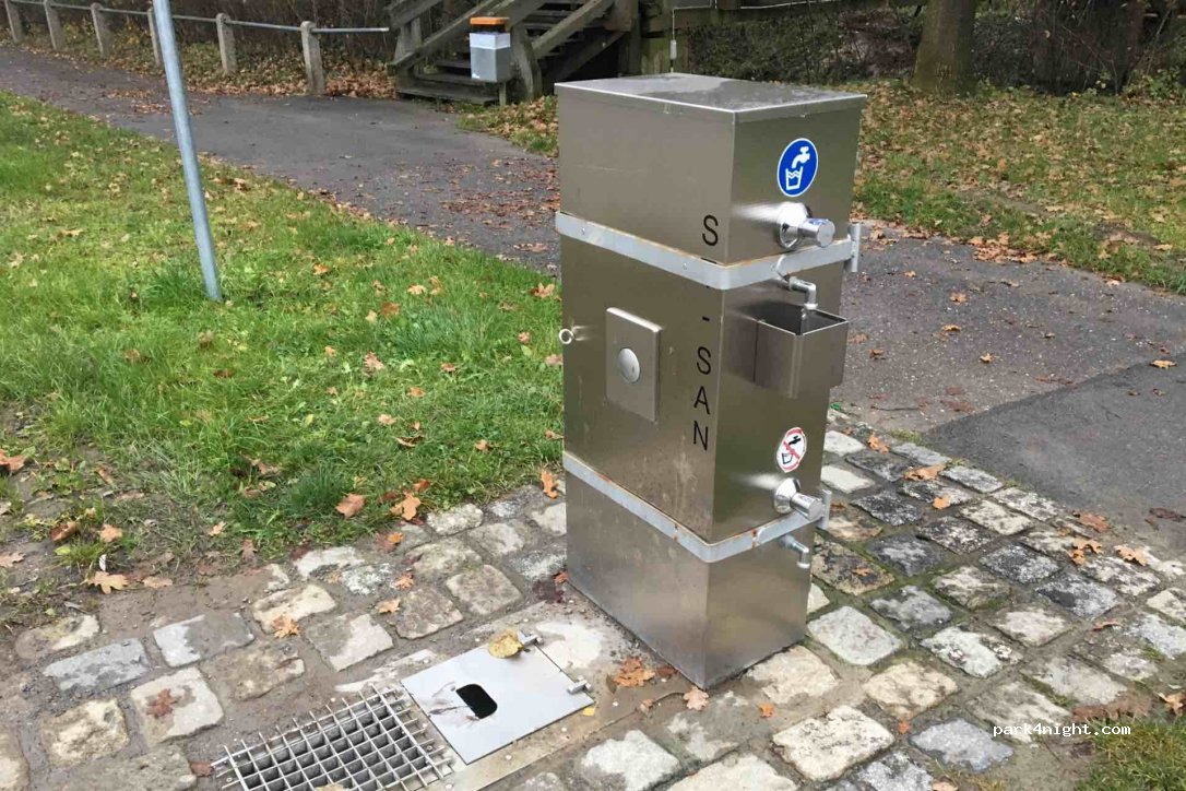 Wohnmobilstellplatz Backnang Wonnemar — foto 2