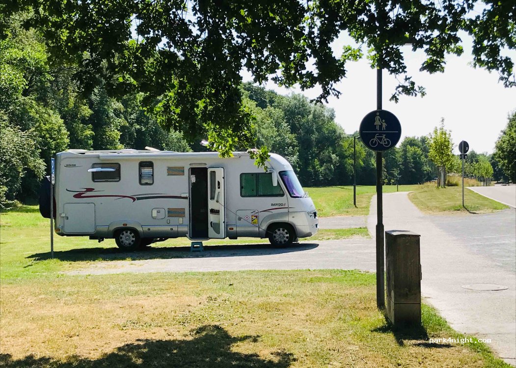 Wohnmobilstellplatz Backnang Wonnemar — foto 4