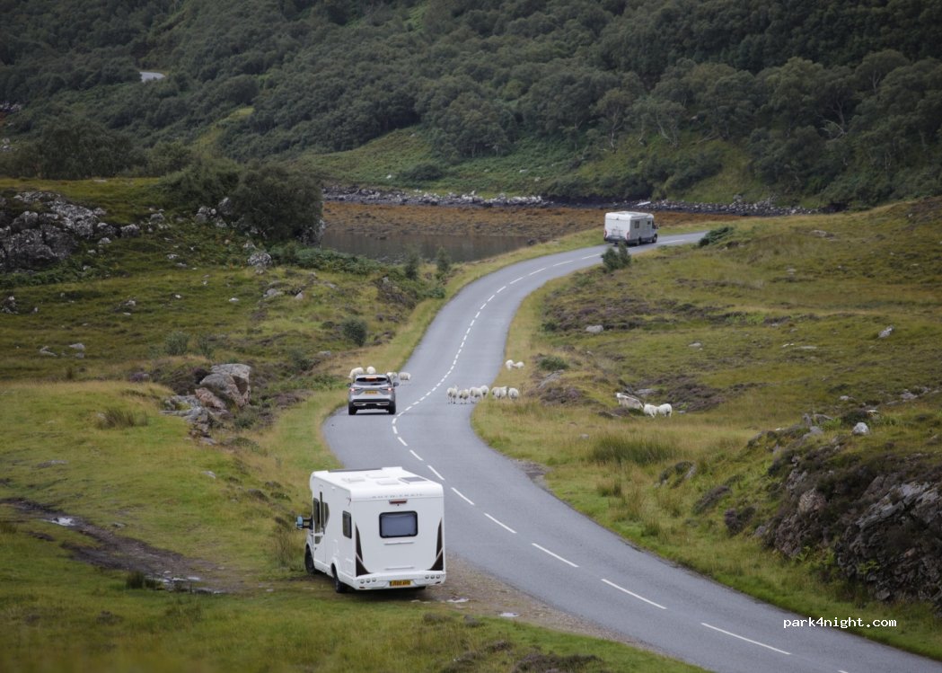(IV54 8XY) Shieldaig - A896 — foto