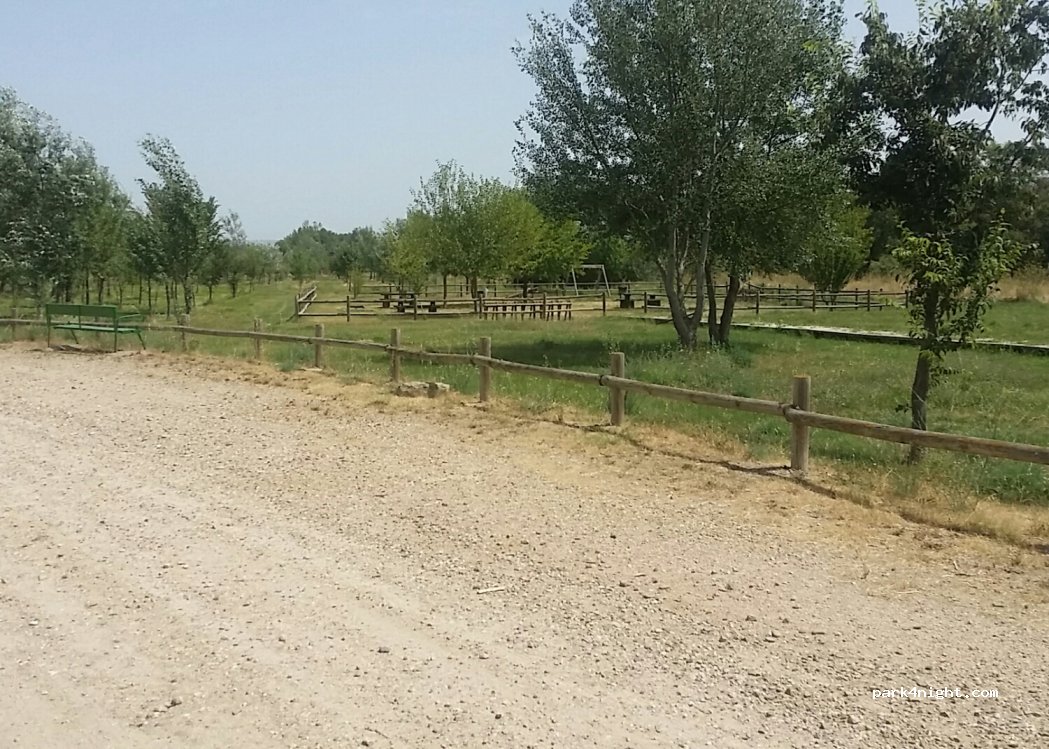 (31380) Caparroso - 47 Avenida de Pamplona — foto 2