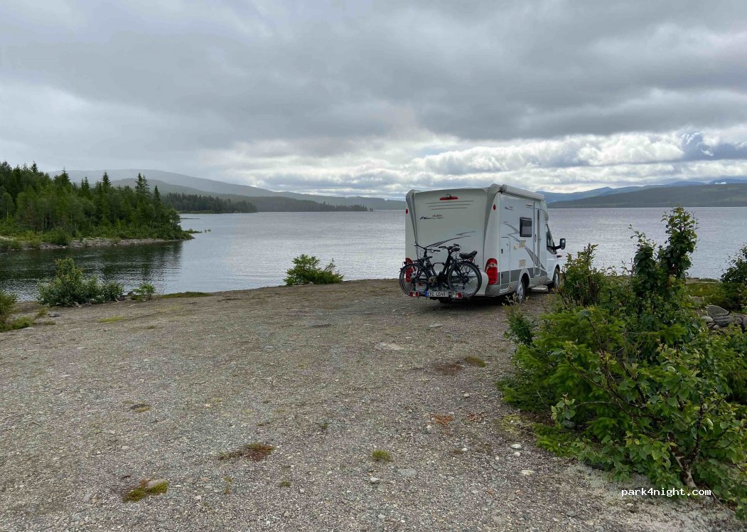 (833 98) Gäddede - Unnamed Road — foto