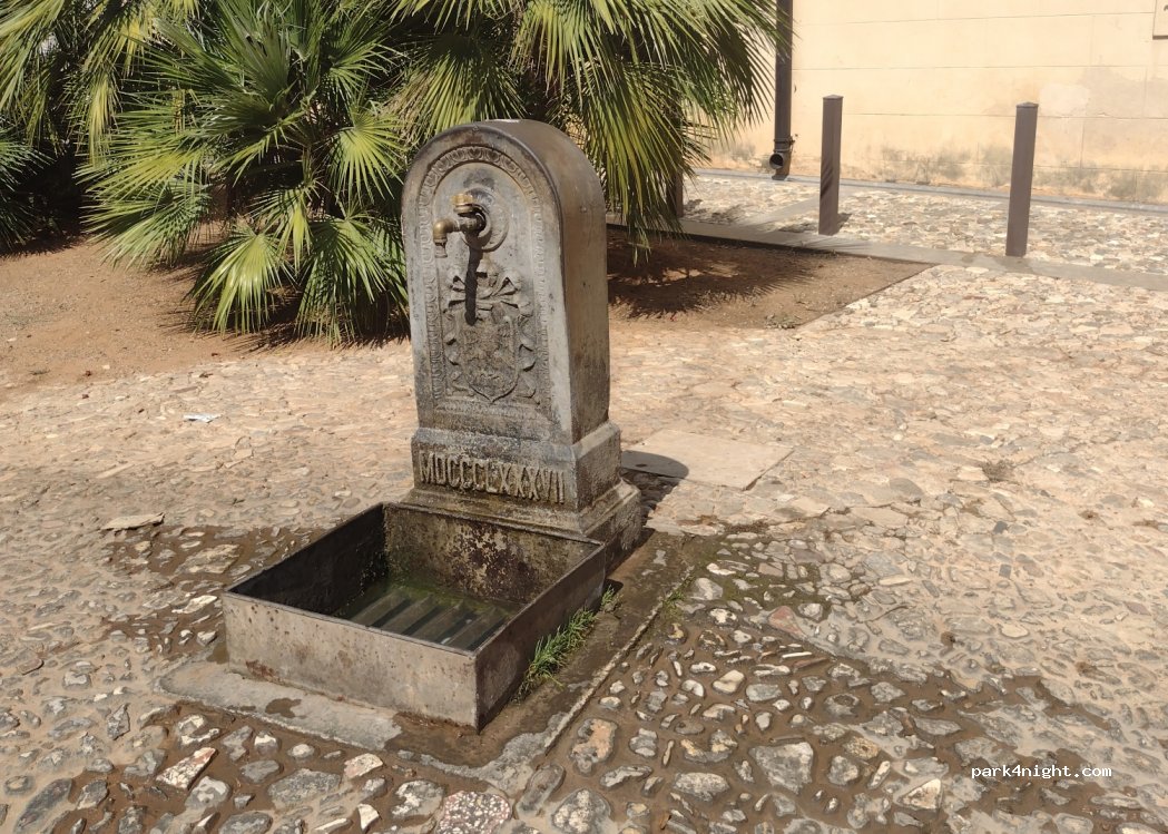 (90146) Palermo - 155 Via San Lorenzo — foto