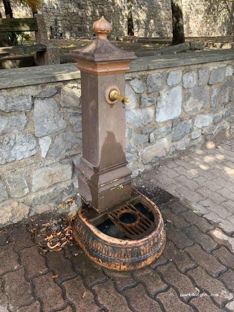(09073) Cuglieri - 55 Via Roma — foto