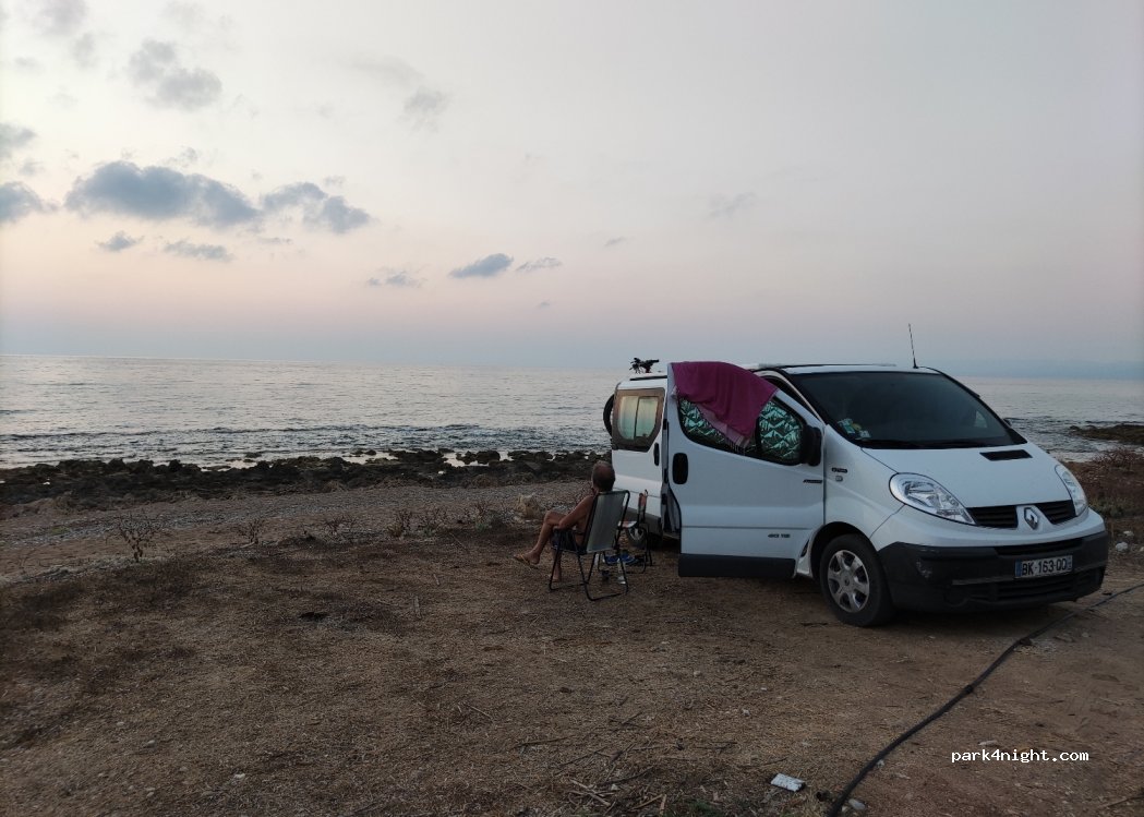 (245 00) Kiparissia - Unnamed Road — foto 2