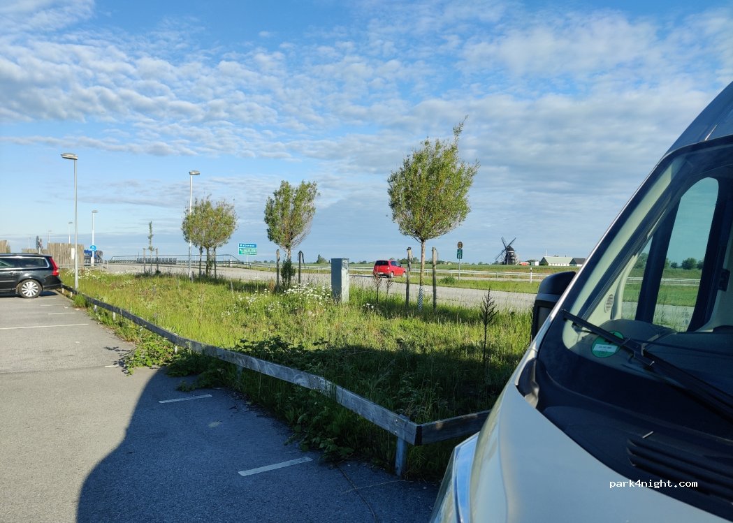 (231 69) Trelleborg - Skegrie byavag — foto